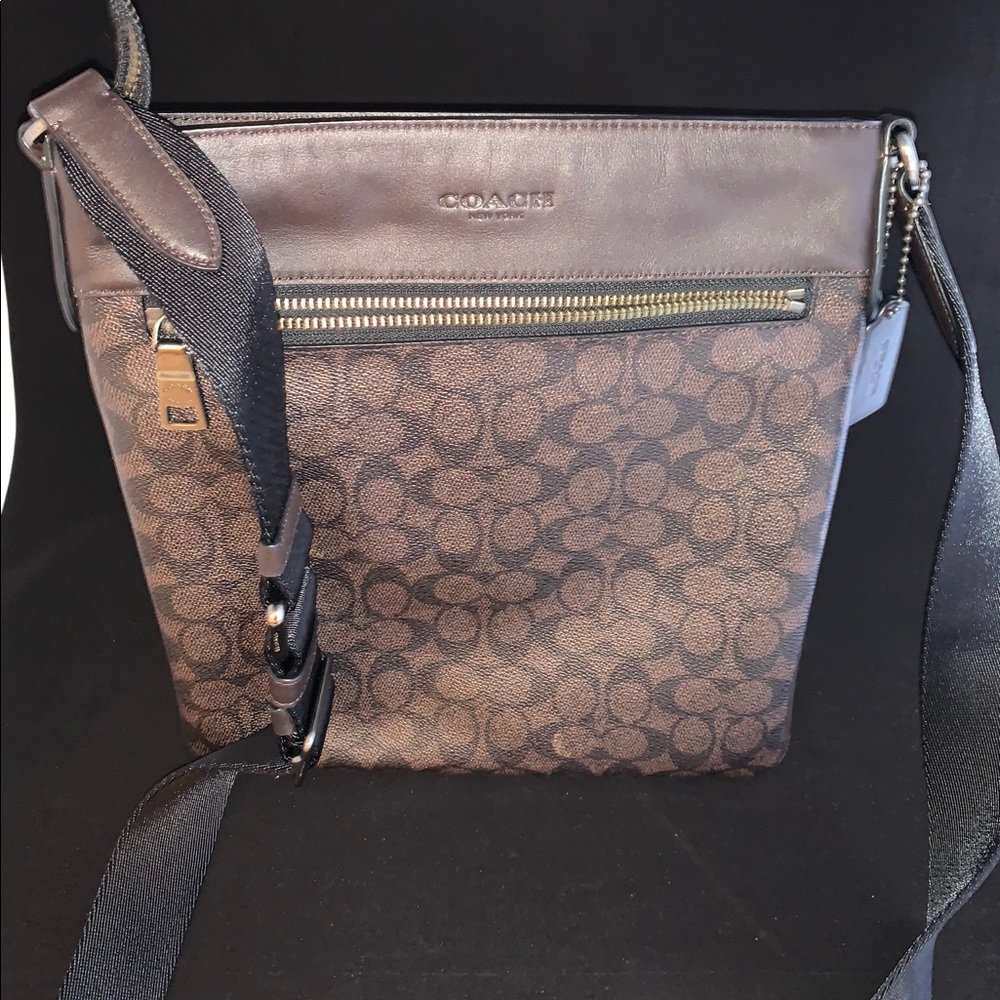 Coach messenger bag